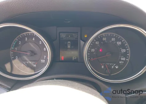 2012 Jeep Grand Cherokee Laredo z USA, uszkodzony, nr VIN 1C4RJFAG2CC332785